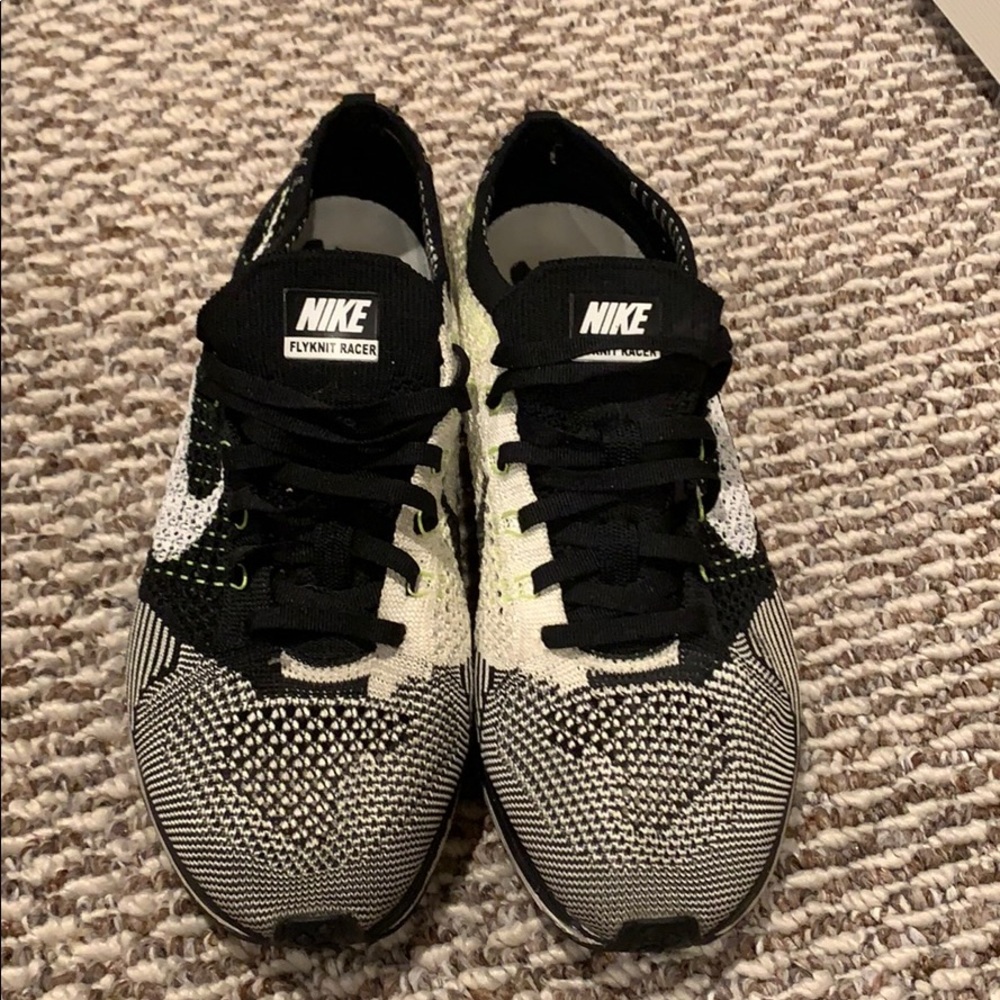 Nike flyknit racer